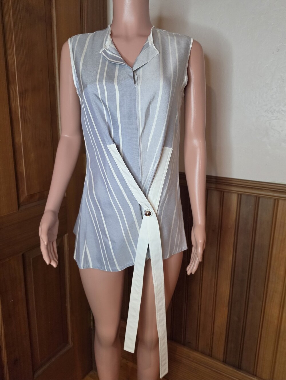 NWT Yigal Azrouel Light Blue and White Stripe Wrap Sleeveless Shirt 8
